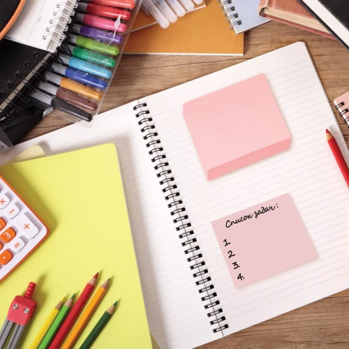 Блок самоклеящийся BRAUBERG "PASTEL" 76*76 мм, розовый, 100 листов