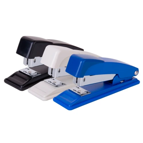 Степлер до 25 листов DELI "E0315" металл, №24/6-26/6, ассорти