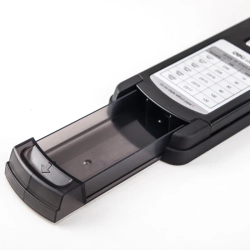 Степлер до 120 листов DELI металл, №23/6-23/17, черный