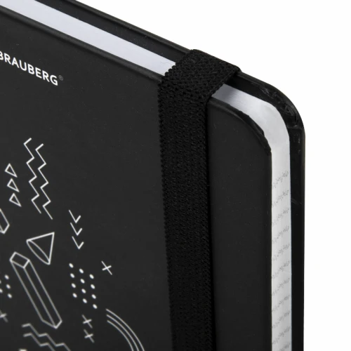 Блокнот BRAUBERG "Elements" А6, с резинкой, в клетку, 96 листов, черный